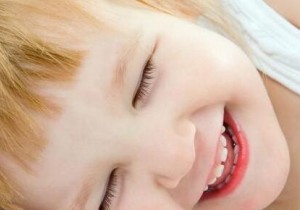 卫健局回应幼儿服用疫苗后死亡 正等尸检结果必须严查