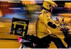 男子跑外卖多年攒30万 妻子偷偷把钱全给弟弟买豪车